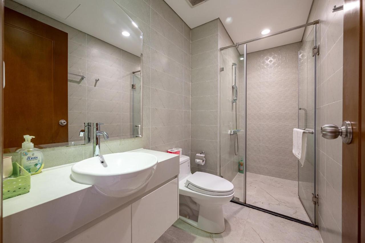 Landmark Luxury - Luna * Ho Chi Minh City