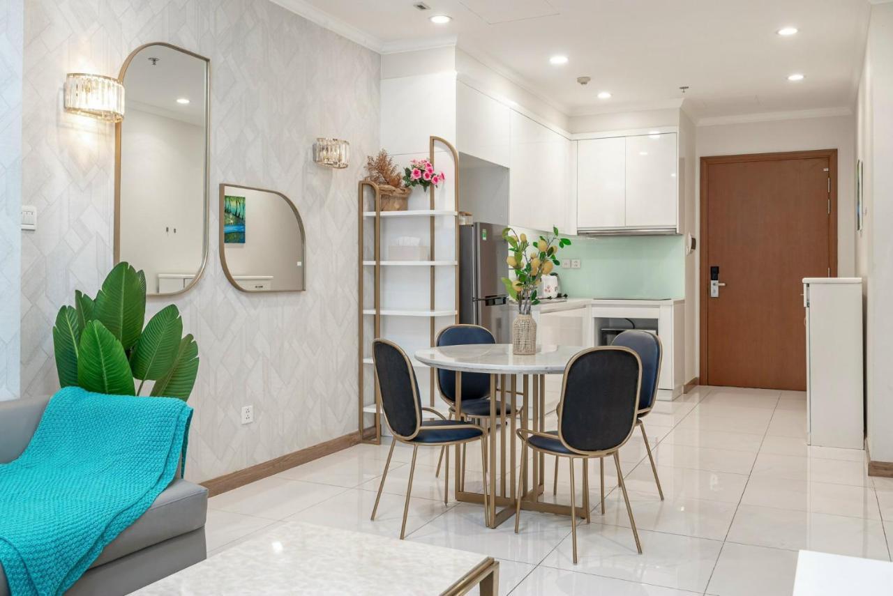 Landmark Luxury - Luna * TP. Hồ Chí Minh