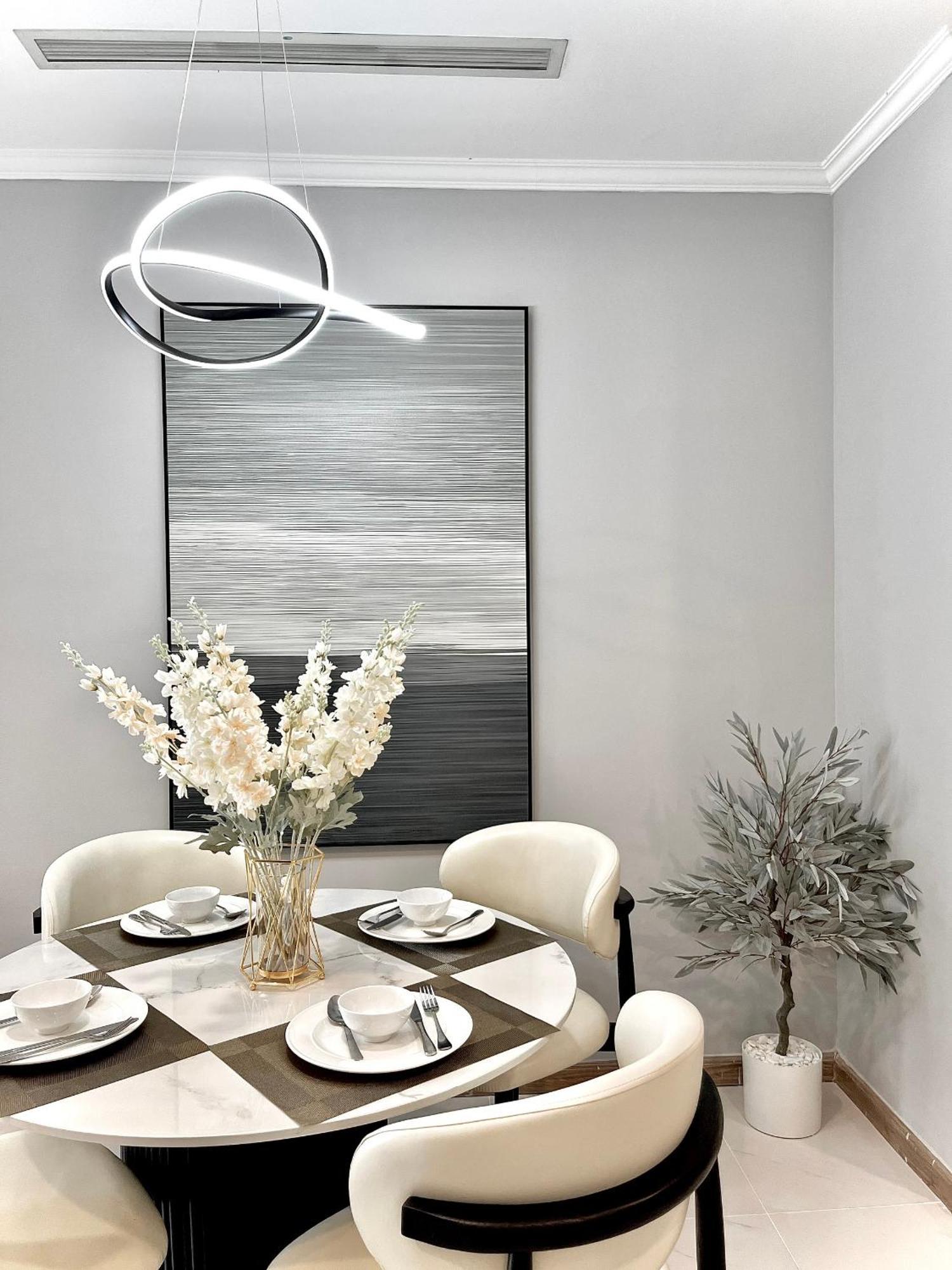 Landmark Luxury - Luna TP. Hồ Chí Minh