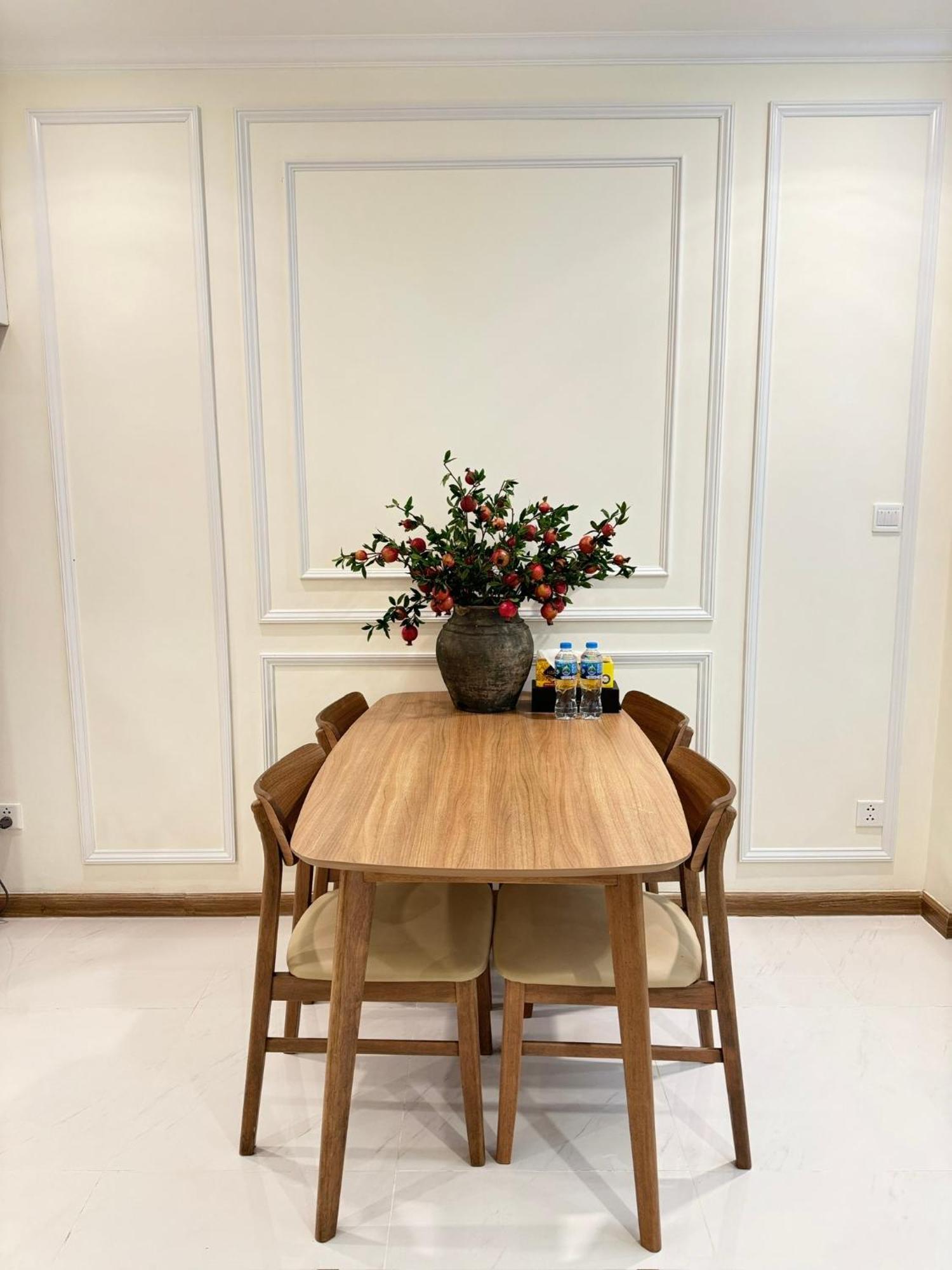 Landmark Luxury - Luna Căn hộ *